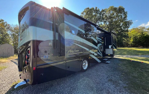 พร้อมส่งมอบ ปี 2020 2022 2023 รถบ้านมือสอง Fleetwood Pace Arrow RV ขนาด 40 ฟุต รถบ้านเคลื่อนที่ สีสั่งทำได้ พร้อมบริการ DIY  เอกสารครบถ้วน - Product Image 5