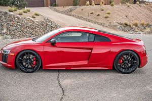 ออดี้ R8 V10 คูเป้ RWS ปี 2018 สภาพดี - Product Image 4