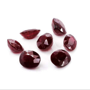 Rubis africains naturels ovales 8x10mm 9x11mm, pierres lâches de luxe, calibrées, cabochon coussin transparent, certifiées IGI, traitées thermiquement - Product Image 1