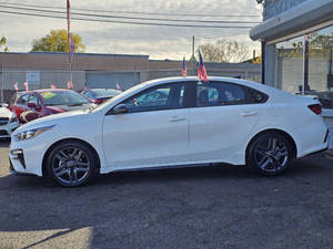 Kia Forte 2021 en parfait état - Product Image 4