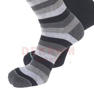 Nouveauté 2026 : Chaussettes personnalisées – Créez votre propre design sur des chaussettes décontractées de grande longueur - Product Image 3