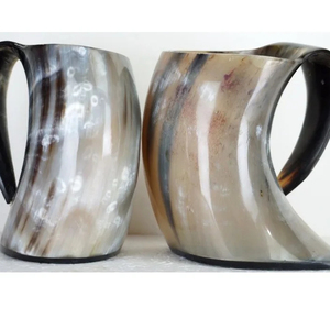Juego de 2 tazas de cuerno de búfalo Natural de calidad duradera para beber taza de cuerno con acabado Natural para bebida de cerveza Medieval - Product Image 1