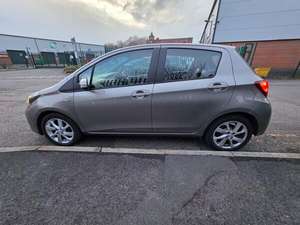 TOYOTA YARIS D'OCCASION CÔTÉ GAUCHE/CÔTÉ DROIT - Product Image 3