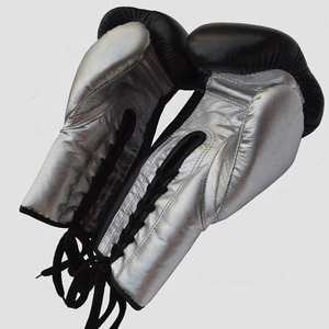 ถุงมือชกมวยหนังวัวขนาด10ออนซ์มีโลโก้ออกแบบได้ตามต้องการด้ามจับแบบผูกเชือกหนัง PU มีเอกลักษณ์สำหรับศิลปะการต่อสู้ - Product Image 4