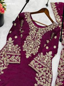 Costume Salwar en soie GMY pure fantaisie de créateur avec broderie et travail de séquence, vente en gros, approvisionnement en usine au prix le plus bas, mode féminine - Product Image 4