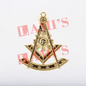 ปลอกคออัญมณีเครื่องราชกกุธภัณฑ์ชุบทอง - Product Image 5