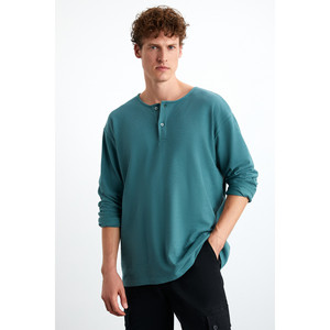 เสื้อสเวตเชิ้ตผู้ชาย GRIMELANGE Lorenzo รุ่นพิเศษ ผ้าฝ้ายออร์แกนิก 100% ลาย Rustik พร้อมกระดุมตกแต่ง ทรงปกติ - Product Image 1