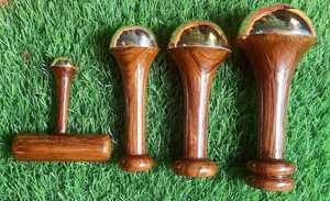 เครื่องนวดกดจุดพร้อมด้ามไม้สักขัดเงาเครื่องนวดหน้าคันส์สีน้ำตาลเข้มสองด้าน - Product Image 6