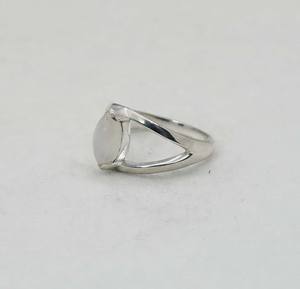 925สีเงินสเตอร์ลิงเดือนจูเนหินมูนสโตนสีรุ้งพร้อมฐานขอบวงแหวนรอบดวงตาทรงมาร์คีสโตนสีรุ้ง - Product Image 2