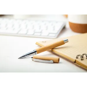 Blorry Eco-Friendly Bamboo Rollerball <b>Pen</b> Green Gadgets - Product Image 2