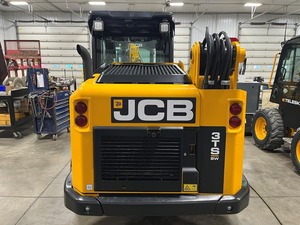 ซื้อรถตักล้อยาง JCB 3TS-8W ดีเซล ประสิทธิภาพสูง สำหรับงานก่อสร้างหนักและงานเกษตรกรรม - มีสินค้าในสต็อก จัดส่งรวดเร็ว - Product Image 3