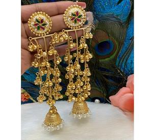 Boucles d'oreilles longues de créateur, qualité supérieure, plaquées or, aspect perles et pierres, pour mariage, collections pour femmes et filles - Product Image 2