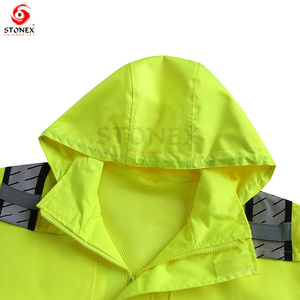 Chaqueta de lluvia de invierno para hombre, venta de fábrica, ropa de trabajo de seguridad impermeable, estampado reflectante, ropa de trabajo de invierno transpirable para trabajadores - Product Image 3