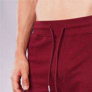 Shorts pour hommes en coton offrant une texture douce et une construction confortable pour un usage quotidien - Product Image 5