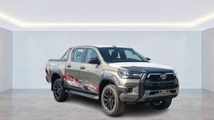 TOYOTA HILUX-camioneta automática de 2,8l diésel 4WD, 2023 - Product Image 3