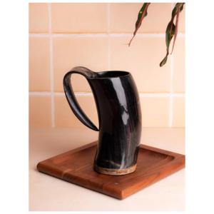 Chope en corne naturelle à bas prix, utilisée pour la consommation rustique et les reconstitutions historiques, chope à bière en corne polie - Product Image 4