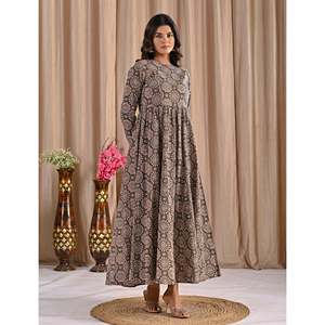 ชุดเดรสอานาร์กาลีผ้าฝ้ายสีเบจพิมพ์ลายด้วยมือแบบปากีสถาน ผ้าจอร์เจตต์สไตล์อินเดีย ซารี ซัลวาร์ คามีซ วิธีการพิมพ์ลายด้วยมือ - Product Image 6