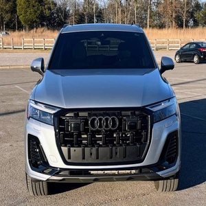 Audi Q7 quattro Premium Plus 45 TFSI 2025 USADO EN EXCELENTES CONDICIONES - Product Image 1