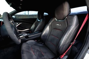 ZL1สปอร์ตคูเป้ที่ใส่แทร็คได้อย่างแม่นยำ2017 CH-E-vrolet Camaro มือสอง - Product Image 6