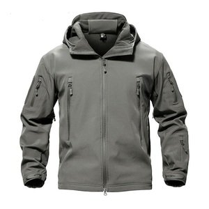 Soft Shell personalizado a prueba de viento impermeable transpirable tres en uno chaqueta de piel de tiburón nuevo estilo de invierno 2025 - Product Image 1