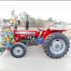 Mejore sus esfuerzos agrícolas con el tractor Massey Ferguson MF 260, diseñado para un rendimiento y durabilidad óptimos - Product Image 1