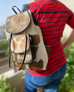 Sac à dos en fourrure de vachette véritable sacs de style occidental sacs d'école unisexe sacs à usages multiples produit en vrac en gros - Product Image 2