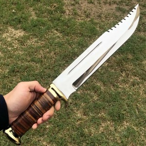 Cuchillo Bowie Hecho a Mano con Hoja de Acero D2, Mango de Madera y Funda de Cuero, Cuchillo para Exteriores, Cuchillo Personalizado - Product Image 4
