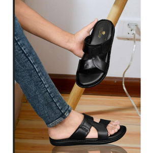 Zapatillas de Verano para Hombre, Ajuste Relajado, Suela Suave, Cómodas para Uso Diario en Interiores y Exteriores - Product Image 1