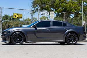 DODGE CHARGER R/T SCAT PACK WIDEBODY 2020 d'occasion, conduite à gauche/droite - Product Image 2
