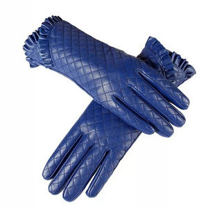Nouvelle saison d'hiver mode femmes dame en cuir souple Protection moto gants hiver chaud avec fourrure femmes mode gants - Product Image 3