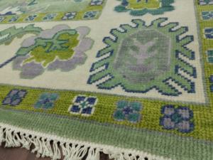 Tapis en laine Oushak NZ vert or et beige de haute qualité, tapis oriental doux au design traditionnel pour la décoration du salon - Product Image 3