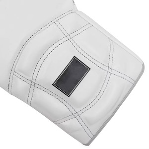 ถุงมือชกมวยหนังแท้สำหรับต่อสู้และฝึกซ้อมถุงมือหนังแท้ - Product Image 4