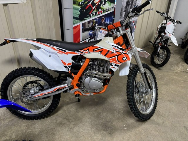 BRAND NEW 2026 Kayos K4 250 New Dirtbike Motorcycle