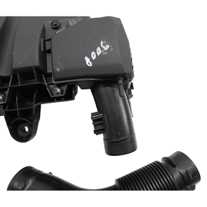 Boîte à filtre à air PEUGEOT 3008 Série 9828002080 YHZ (DV5RC) Diesel 1500 (16>23) - Product Image 5