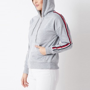 Sudadera con Capucha Gris, Corte Regular, Algodón French Terry, Color Sólido, Estilo Casual para Otoño, Unisex, Manga Larga, Diseño con Bolsillos - Product Image 4