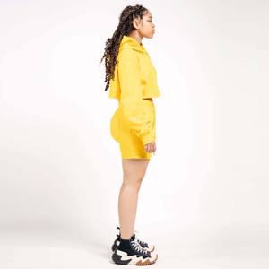 Ensemble haut et short en polaire pour femme-Parfait pour une tenue décontractée, se prélasser et rester confortable à l'intérieur - Product Image 4