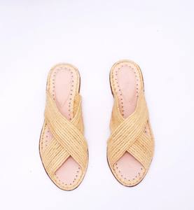 Sandalias de Rafia Hechas a Mano-Calzado Boho Chic Beach-Zapatos de Verano Mujer - Product Image 2