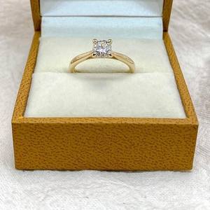 Anillo de compromiso solitario de diamante de corte redondo de 6mm en Ajuste chapado en oro de 18 quilates de plata esterlina | Joyería fina de Boda nupcial - Product Image 5