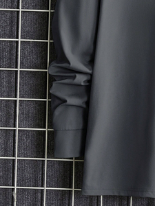 Camiseta de manga larga personalizada para hombre, cómoda, holgada, 100% algodón, de color sólido, camiseta básica de manga larga para hombre. - Product Image 6