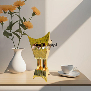 Quemador de Incienso de Metal de Primera Calidad Hecho a Mano, Elegante Mukhbar Árabe Antiolor para Decoración del Hogar y Relajación - Product Image 3