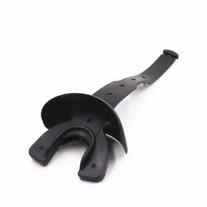 1Pc Protège-dents de rugby Football américain Protège-dents à double couche Protection sportive Équipement de protection des dents de boxe - Product Image 1