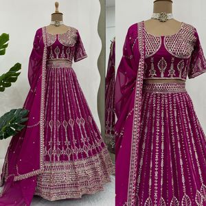 Designer Exclusif Beau Lourd Jaipuri Imprimé Foux Gorgette Tissu Moderne Réversible Toutes Les Saisons Lehenga Choli Indien - Product Image 1