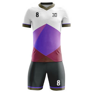 Uniformes de fútbol profesionales, camiseta de club de fútbol transpirable personalizada de alta calidad con sublimación personalizada de estilo único - Product Image 3
