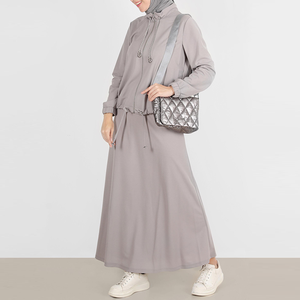 ชุดกีฬาอิสลามแบบสวมใส่สบายทรงปกติ พร้อมส่งด่วน ขายส่ง ชุดอบายะแบบสปอร์ต ชุดวอร์มมุสลิม ปักลายสำหรับผู้หญิง ชุด 2 ชิ้น ส่งไว - Product Image 2