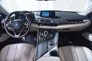 BMW i8 Coupé d'occasion 2016, conduite à gauche/droite - Product Image 2