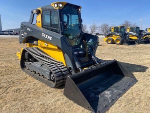 รถตักล้อยาง John Deere 333P แบบ Skid Steer Loader ประสิทธิภาพสูง มีสินค้าพร้อมส่ง ซื้อรถตักล้อยาง John Deere Skid Steer Loader ได้เลย - Product Image 2