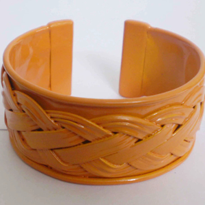 Brazalete de Cobre Trenzado con Esmalte Naranja Hecho a Mano de Alta Calidad y Estilo Moderno para Mujer, Elegante Brazalete Étnico - Product Image 1