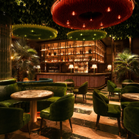 Chaise de salle à manger en velours vert olive avec plateau en marbre et structure métallique pour restaurant commercial