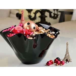 Bol en métal élégant et attrayant de qualité supérieure Design de feuille fait à la main Bol à chocolat de forme ronde Finition couleur argent - Product Image 4