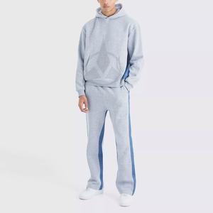 Ensemble de survêtements évasés de qualité supérieure pour hommes, respirant et confortable avec col à capuche, nouveau style pour l'hiver, service OEM - Product Image 1